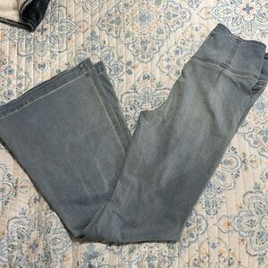 Free People - We the free - Bell Bottom Jeans Size 29 Never Worn NWOT